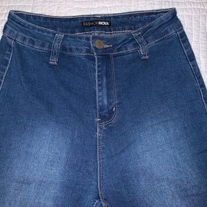 Valentina High Rise Flare Jeans Medium Wash